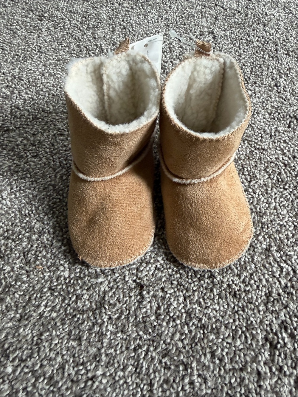 Baby Gap 6-12M Tan Faux Suede Sherpa Lined Soft Sole Baby Boots NEW